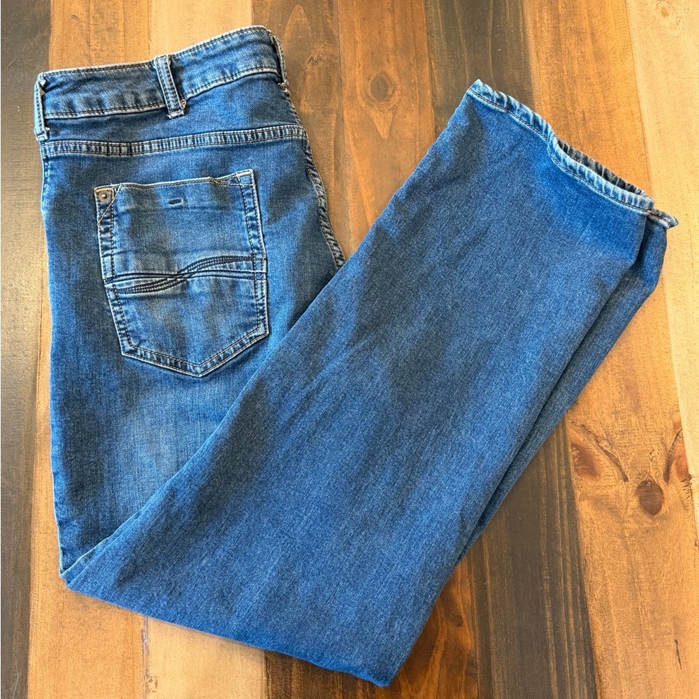 Modern Series Straight Fit Straight Leg